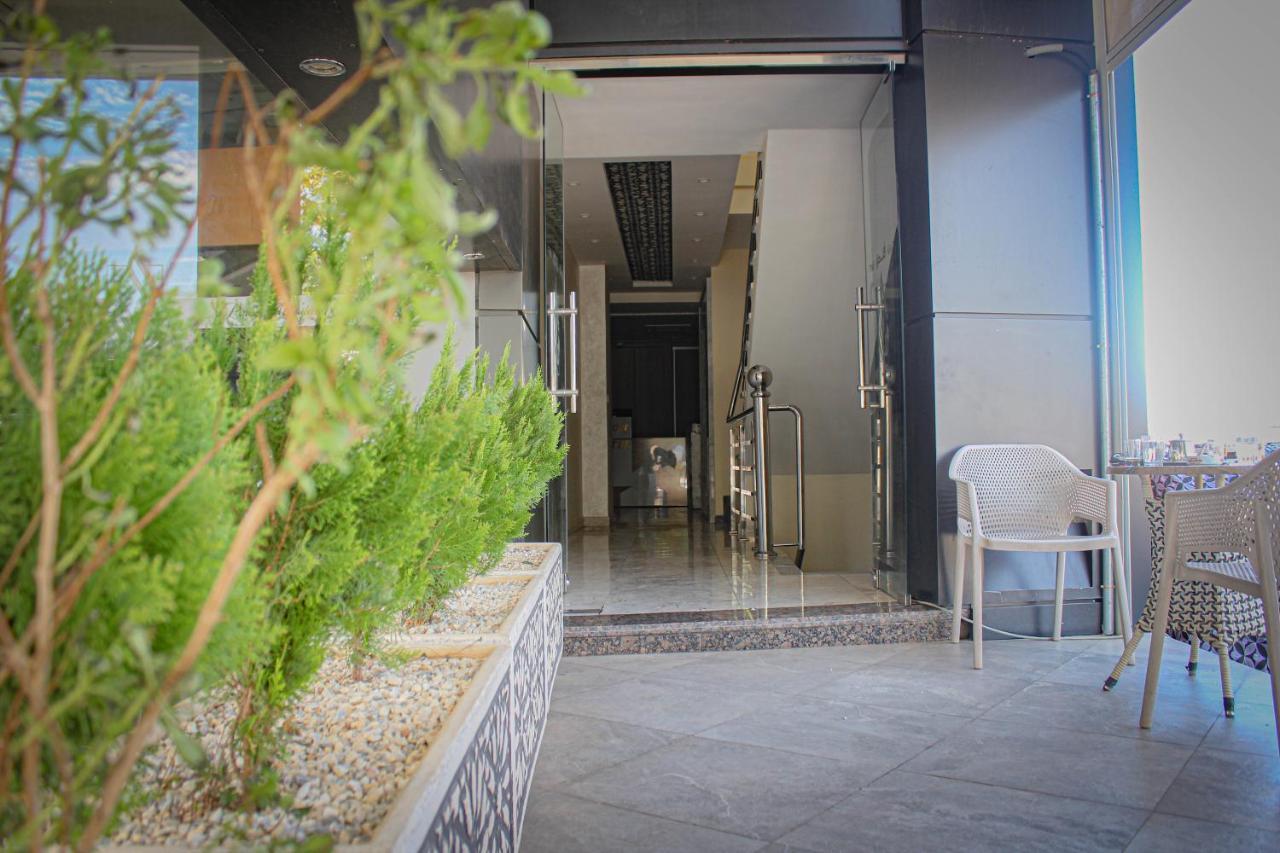 HOTEL PALACE AL SALAM , Beni Mellal Esterno foto